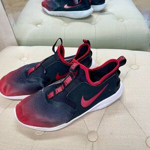 Used Nike Black and Red Sneakers Lightweight Mesh